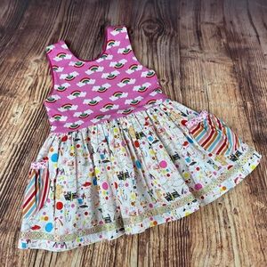SewFun Bowtique Puppies + Rainbows Sara Top
